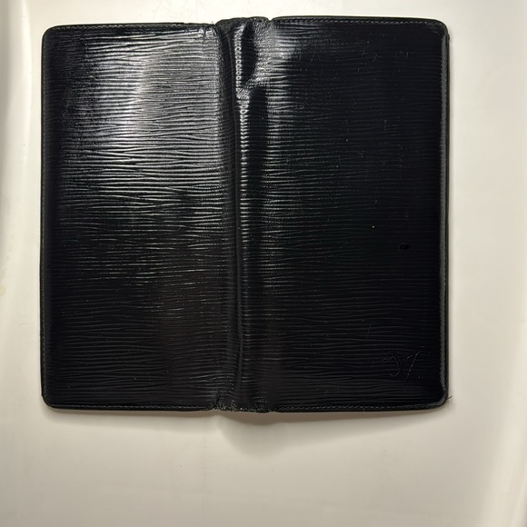 Louis Vuitton Epi Portefeuille Brazza Wallet with Dust Bag - Picture 2 of 6